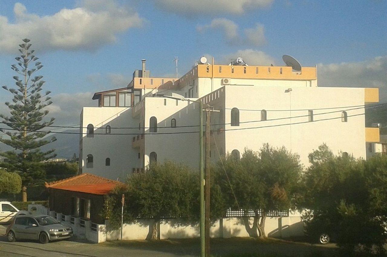 Krits Hotel Χερσόνησος Εξωτερικό φωτογραφία