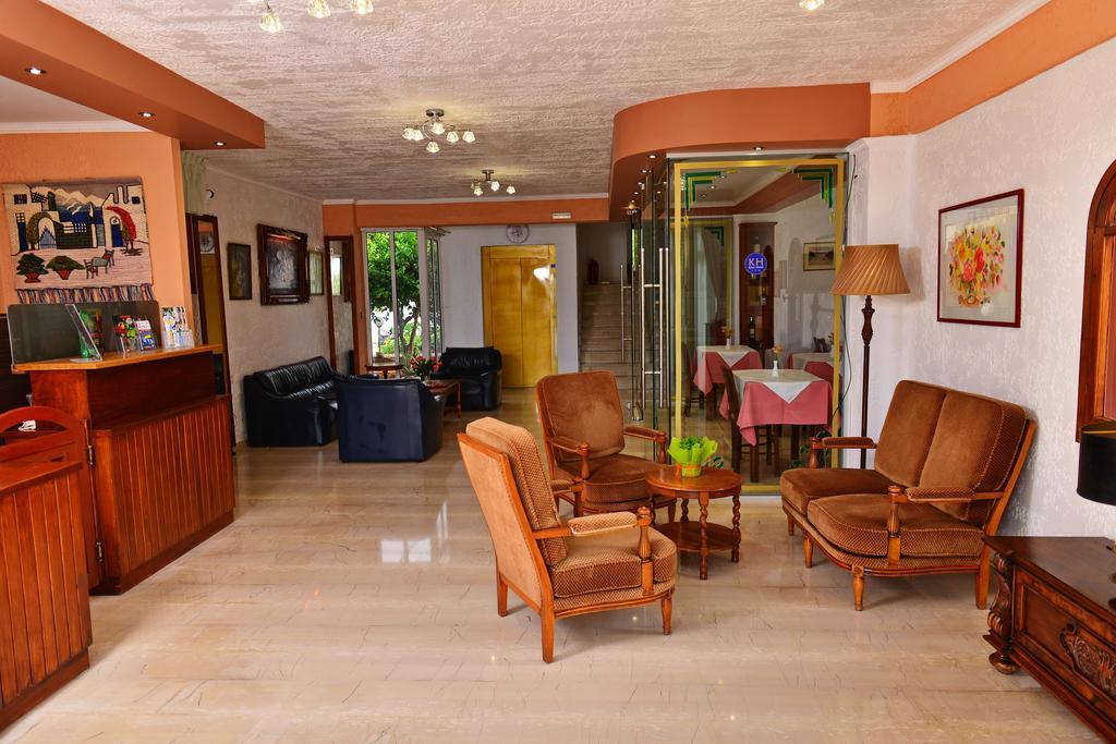 Krits Hotel Χερσόνησος Εξωτερικό φωτογραφία